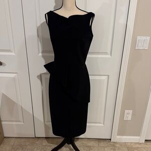 Chiara Boni Classic Black Midi Dress